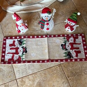 Festive Snowman Table Runner - Red and White